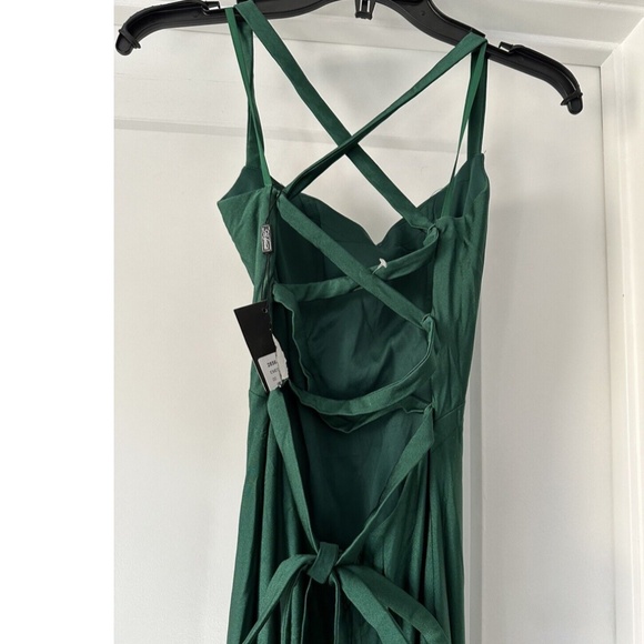 NEW La Femme Lace Up Back Jersey Mermaid Gown  Size 00 - Picture 8 of 12